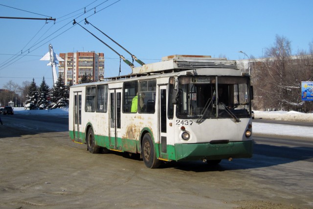 Игра на ЯПе: Угадай АВТО-8