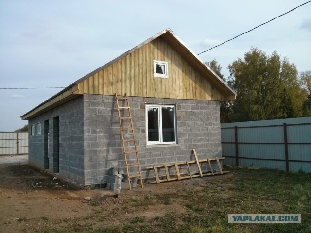 Гараж+бытовка из керамзитных блоков