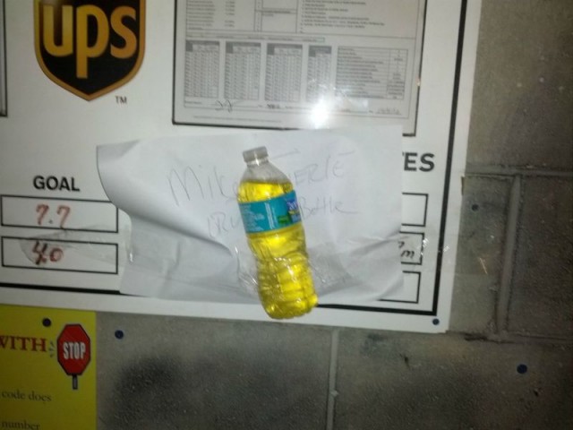 Чего только не находят в коробках