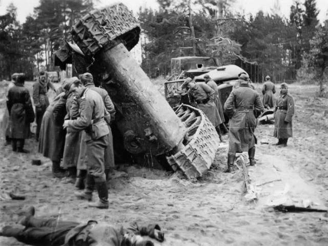 10 ударов 1944 года. 3 часть.