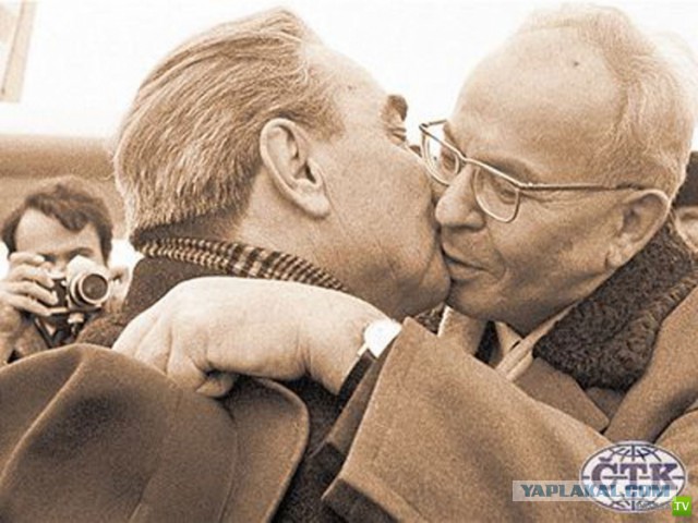 Хуан Гуайдо - лидер оппозиции Венесуэлы объявил себя и.о. президента