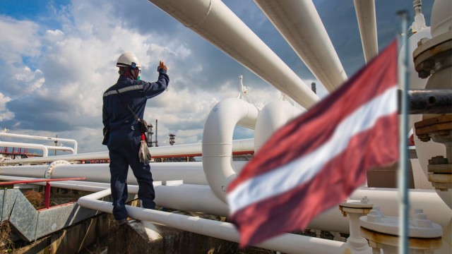 Однако... Поставки российского природного газа в Латвию возобновились с 8 сентября