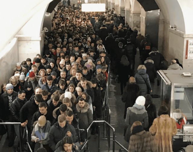 Переехал из Воронежа в Москву за "большими деньгами". Год спустя понял одно: я стал еще беднее