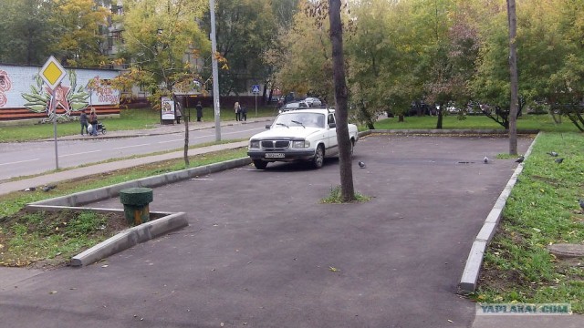 Стеклянный болт - антипремия для чиновников.