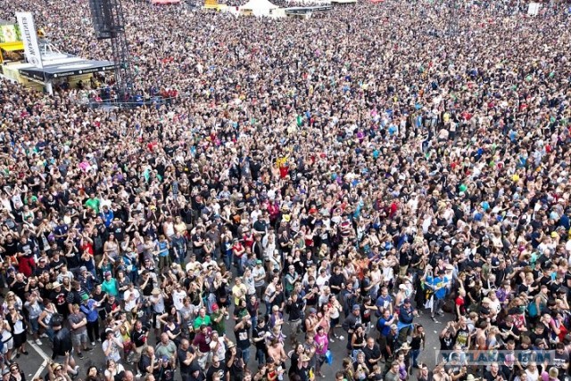 Поездка на крупнейший рок-фестиваль "Rock am Ring"