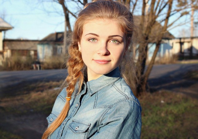Девушки одетые, но мужская фантазия делает своё дело