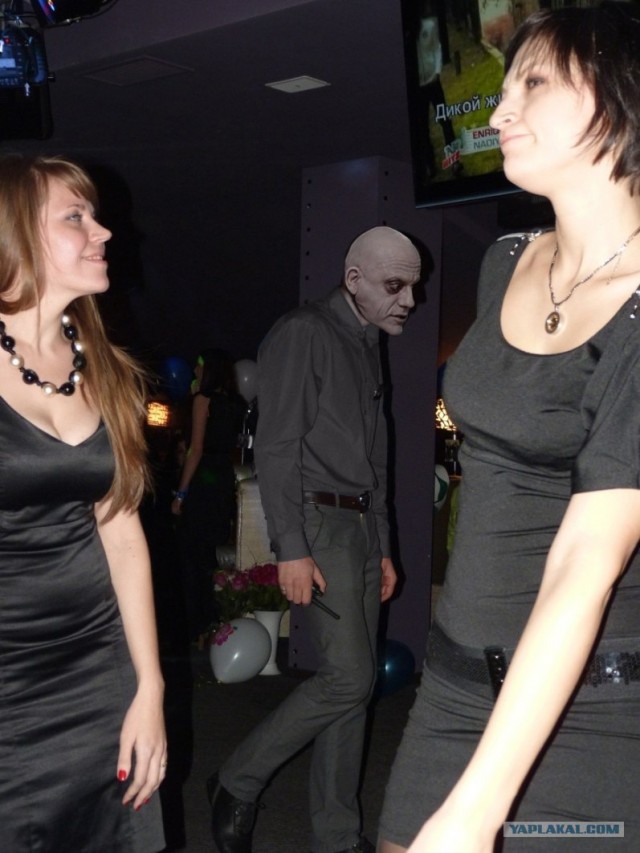 Фотожаба: Демонический охранник