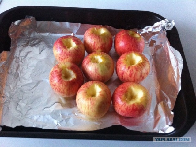 Яблоки печеные