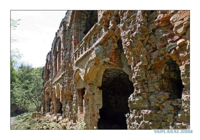 Таракановский форт