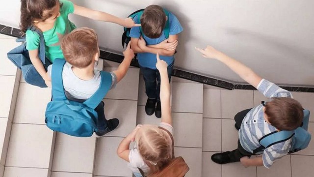 В России могут начать штрафовать родителей детей, которые третировали ровесников