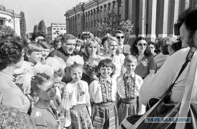 Интересные снимки известных людей 12.05.24