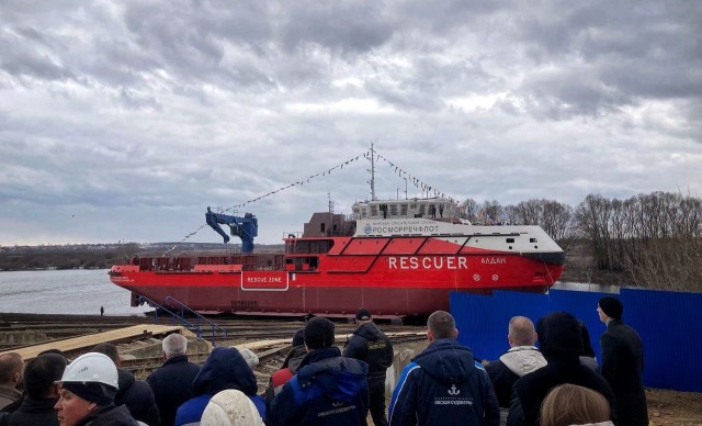 Спущен на воду буксир-спасатель "Алдан" проекта MPSV12