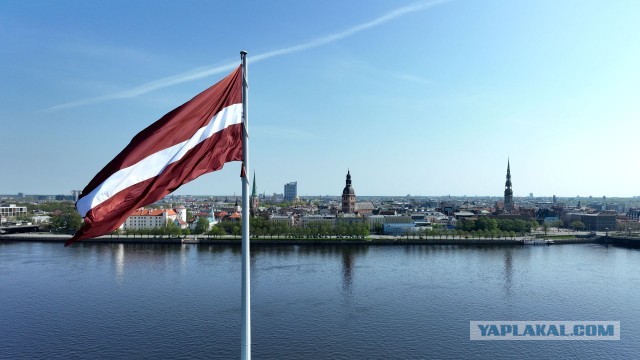 Как русские демографию Латвии спасали