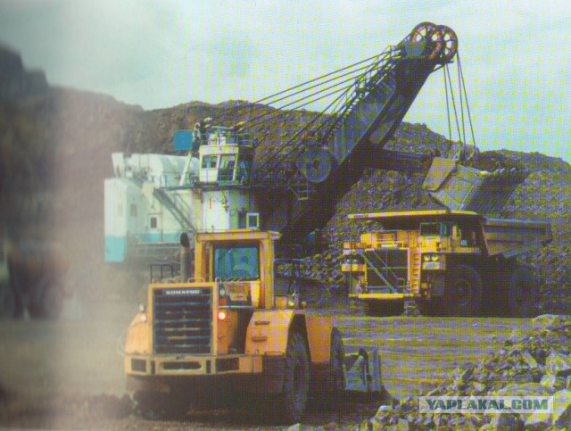 Как собирают карьерные самосвалы KOMATSU 930E