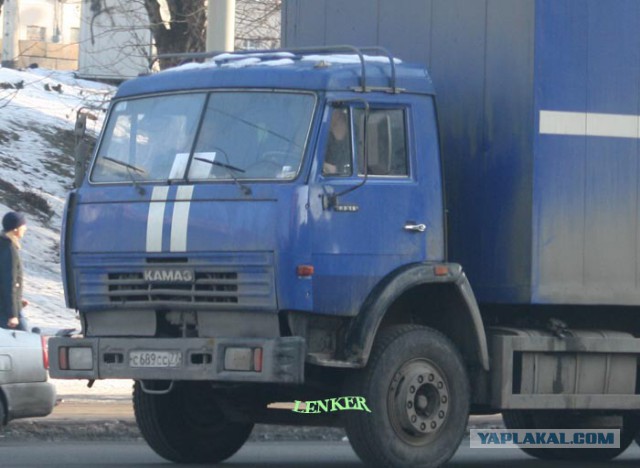 Авто фельдъегерей сбило участника движения "СтопХам" в Москве