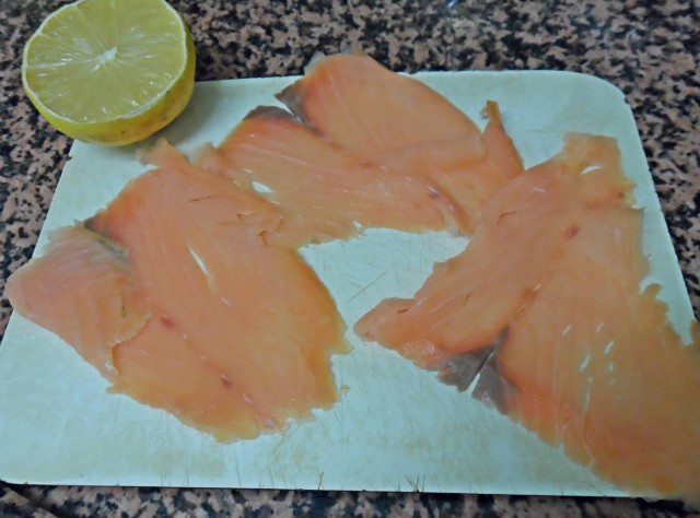 Фуршетный закусочный стол