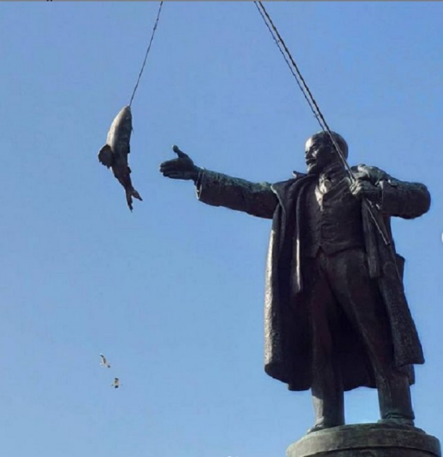 Монстры на улицах Питера.