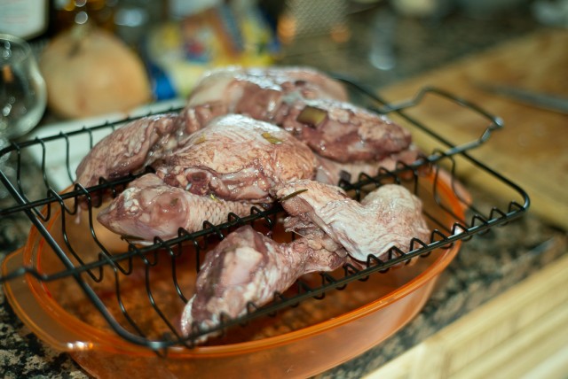 Кулинария: Жареная курица с французским акцентом.