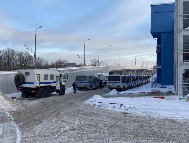 Во Внуково запретили вход всем, у кого нет билетов