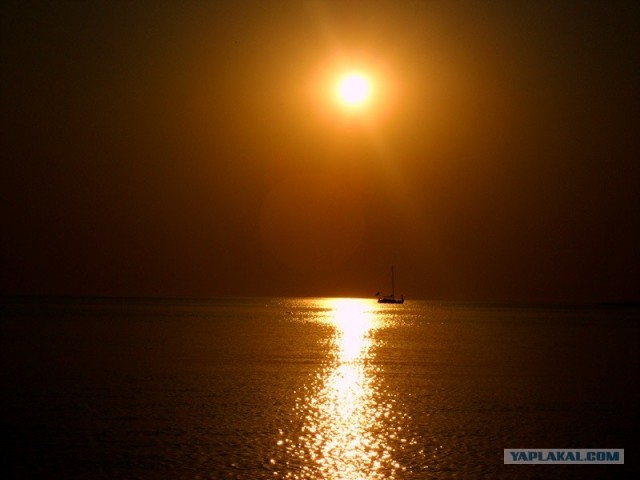 Мыс Тарханкут - самая западная точка Крыма.