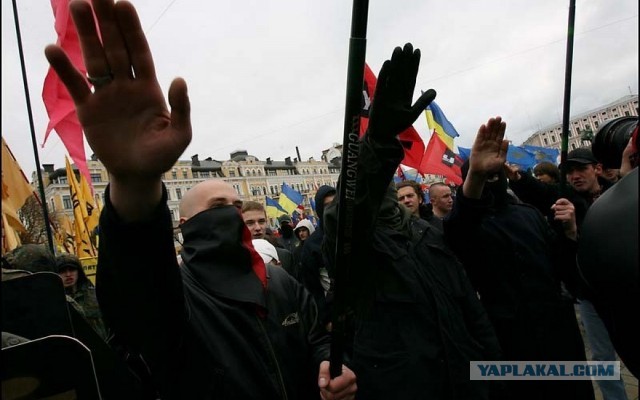 Макрон: Европа будет наращивать поставки вооружений Украине до полной победы над Россией