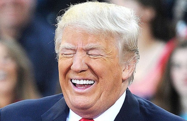 Победный танец Трампа под песню Y.M.C.A. группы Village People