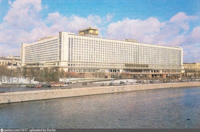 Москва и москвичи. Двадцатый век. 14.06.25