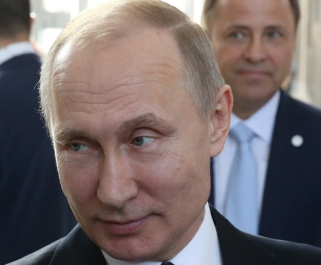 Ну поздравим?... Надеюсь стукаться не будем.