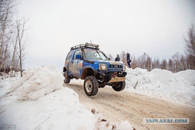 Suzuki Jimny: японский компромисс для водителя-экстремала-переделкина