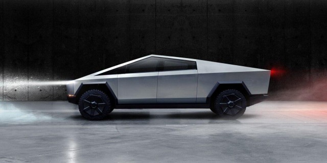 Илон Маск представил миру электропикап Tesla Cybertruck
