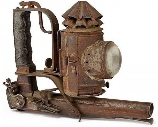 "Тактический" пистолет