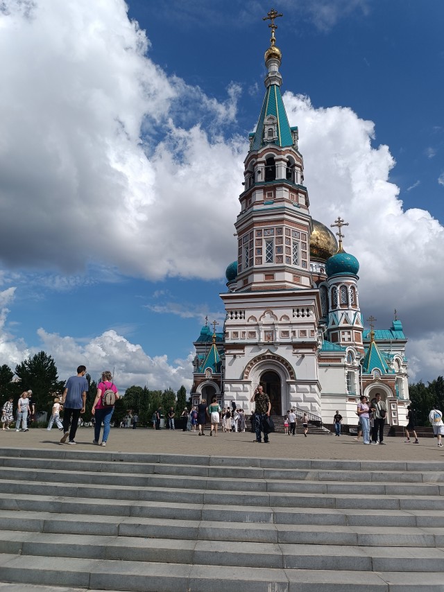 Покинуть Омск