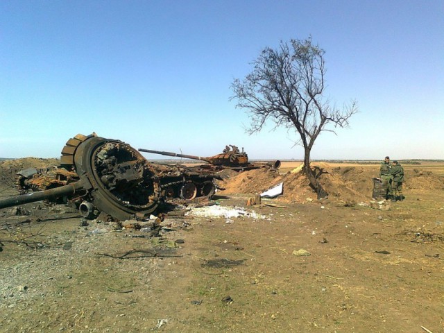Бронетанковый апокалипсис. Подбитые танки вооружённых сил Новороссии