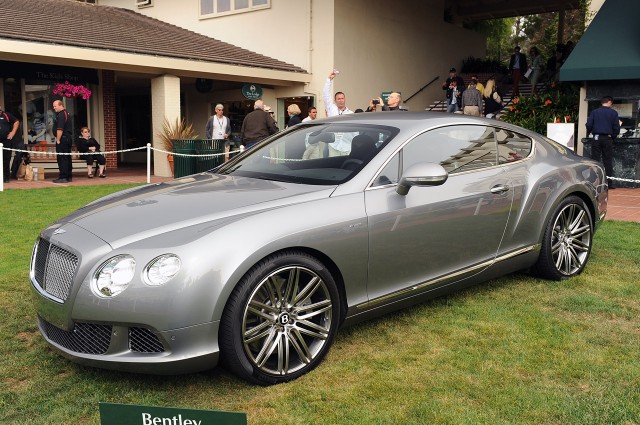 Выставка суперкаров Pebble Beach Concours