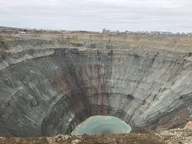 Экологическая катастрофа в Якутии (река Вилюй)