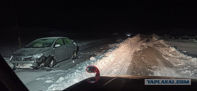 Из снежного плена людей спасали волонтёры. Но "героями"стали чинуши.