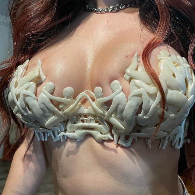 Пятница. И немного слегка пошлых картинок с надписями и без 16+ (21.05))