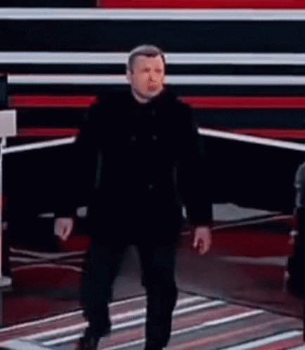 Что у Володи с лицом?