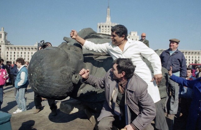 Интересные фотографии 1990 -х 15.03.26