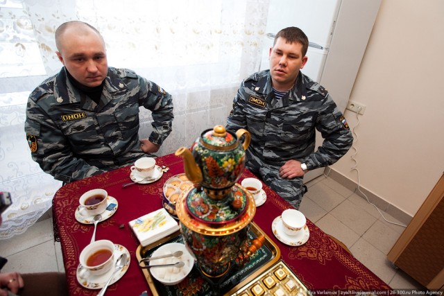Где и как живет ОМОН