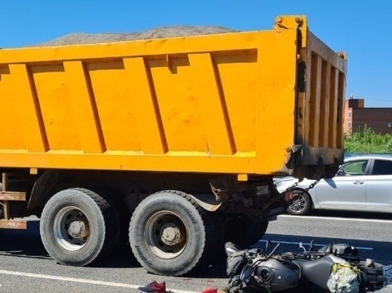 Вчера на КАД в Питере видеорегистратор заснял последние минуты жизни мотоциклиста