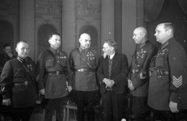 Фотографии из прошлого нашей страны-2