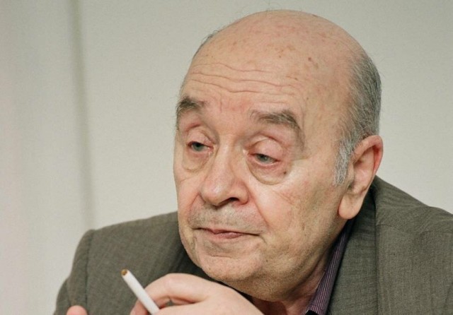 В Анапе неадекват ударил девушку за то, что та не сказала ему который час