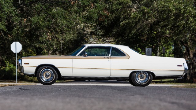 1974 Stutz Blackhawk. Автопятница №34