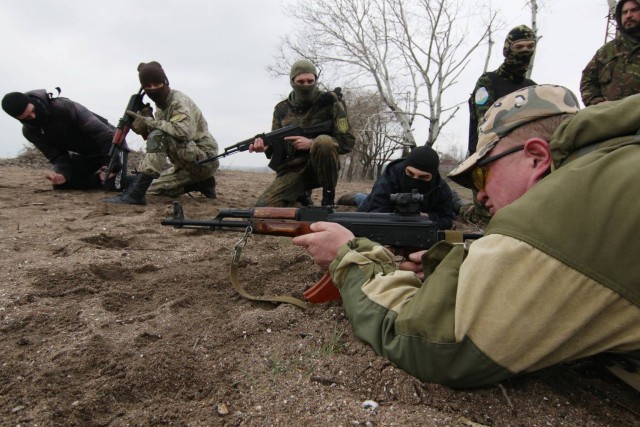 Ветеранам боевых действий хотят разрешить покупать оружие без стажа и обучения