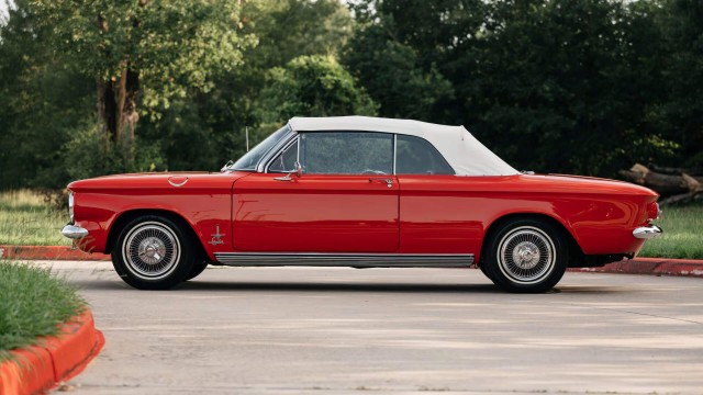 1963 Chevrolet Corvair Monza 900 Spyder. Автопятница №82