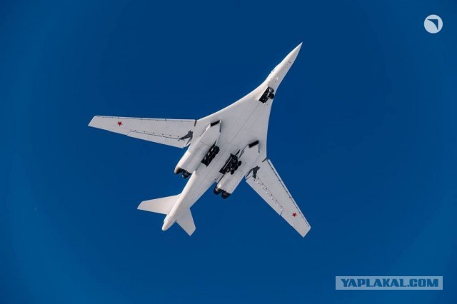 Россия перебросила 40 бомбардировщиков Ту-22М3 и около 20% всех Ту-95МС на новый аэродром