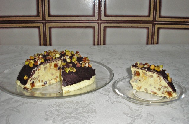 Пасхальный стол. Кулинары поздравляют!