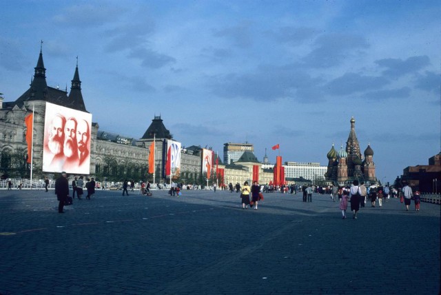 История в фотографиях