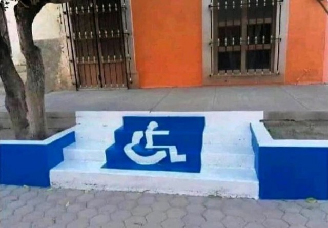 17 людей, которым доверили простую работу, но они и тут умудрились облажаться